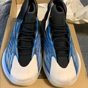 YZY QNTM, ADIDAS, men’s, size 11, basketball shoes